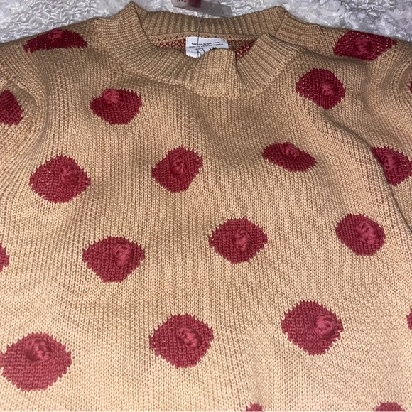 🎀 Fashion Brand Company Nipple Sweater- Beige 🎀 NWT - Picture 6 of 6
